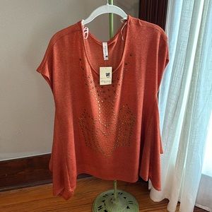 PINK OWL RUST COLORED SIZE SMALL BEADED SHIRT